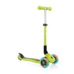 Globber Foldable 3-Wheel Scooter 2