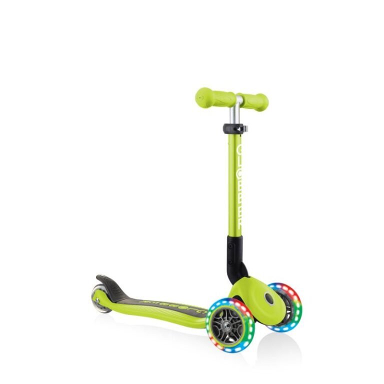 Globber Foldable 3-Wheel Scooter