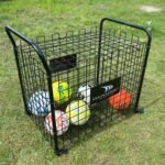 Lockable ball/equipment cart on