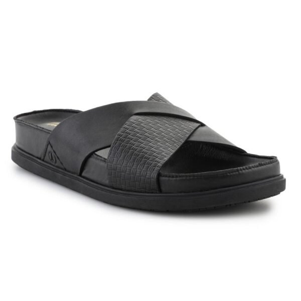 Clarks Torford Cross Black