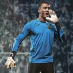 Joma Protect Long Sleeve Goalkeeper Jacket 100447.011 - Image 2