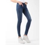 Wrangler Natural River W 6