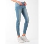 Wrangler Skylark W27F4072F jeans - Image 3