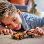 LEGO CITY 60442 F1 McLaren Driver and Racer - Image 7