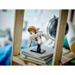 LEGO Creator 31152 Astronaut - Image 5