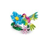 LEGO Creator 31384 Wild Animals: Colorful Hummingbird - Image 6