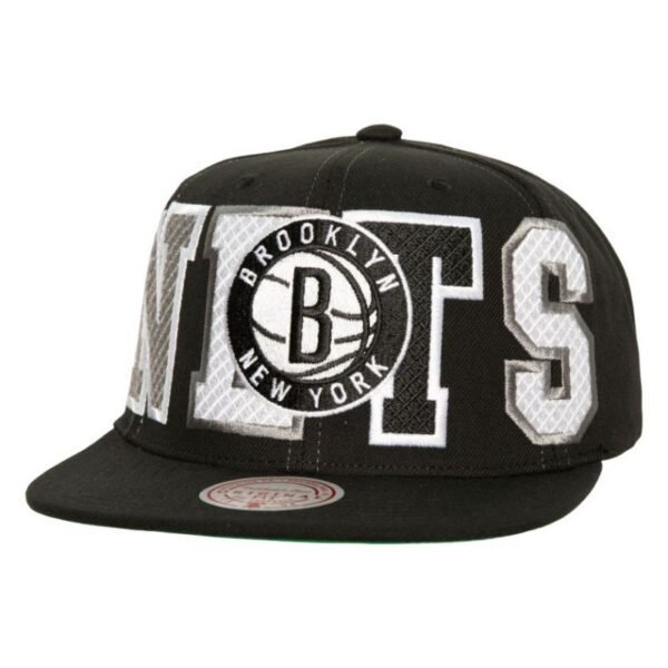 Mitchell Ness Varsity Bust Snapback Brooklyn Nets HHSS6461-BNEYYPPPBLCK
