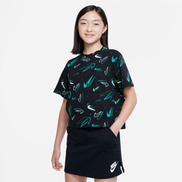 Nike Sportswear Jr. T-shirt DV0568 010