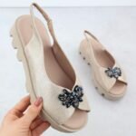 Womens perforated metallic gold platform sandals Potocki SZ12610 - Image 2