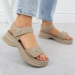 Womens sandals with thick soles and Velcro, beige Potocki 105300 - Image 6