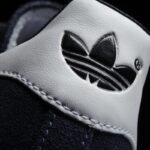 Adidas Samba Super Suede M 019332 shoes - Image 2