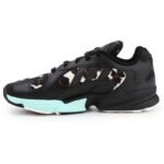 Adidas Yung-1 M FV6448 shoes - Image 5