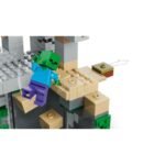 LEGO Minecraft 21587 Zombie Dungeon - Image 7
