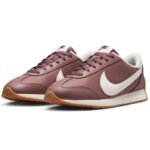 Nike Pacific Leather W HV6430-200 Shoes - Image 4