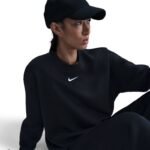 Nike Sportswear Phoenix Fleece Womens Sweatshirt FZ4270-010 - Image 3