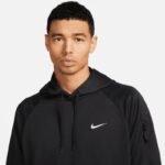 Nike Therma-FIT M DQ4834-010 sweatshirt - Image 3