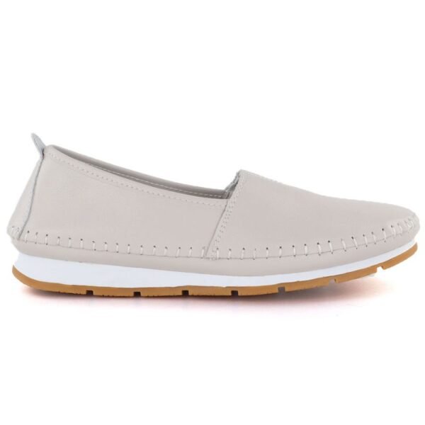 Womens beige leather slip-on shoes S.Barski LR61-7051