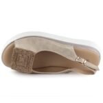 Womens sandals on a thick platform, gold Potocki SZ12590 - Image 3