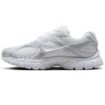 Nike V5 RNR W HQ7901-101 Shoes - Image 2