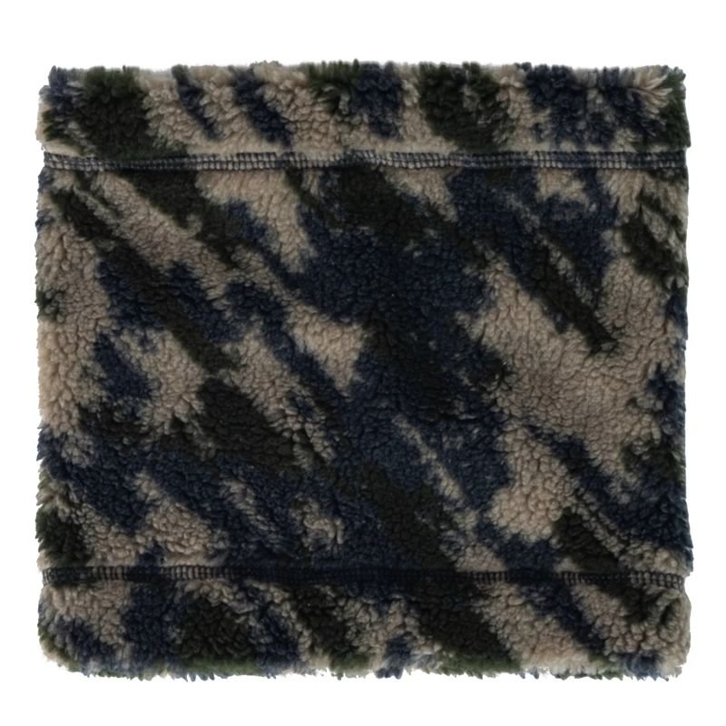 lupin-wear-ca-buff-switch-polar-neckwarmer-1324903451000-1055310 Buff Switch Polar Neckwarmer 1324903451000 - Image 1