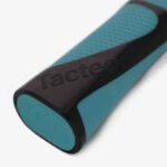Cornilleau Tacteo 50 Outdoor Racket 455305 - Image 3