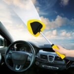 DUNLOP 2-IN-1 WINDOW SQUEEGEE AND SCRAPER - Image 2
