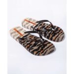 Ipanema Animal W 83617AY382 Flip-Flops - Image 3
