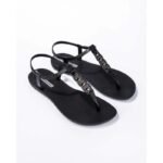Ipanema Sandal Class womens flip-flop sandals, fashionable black, comfortable - Image 2