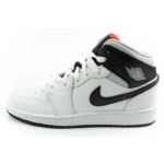 Nike Air Jordan 1 womens high-top sports shoes fashionable sneakers white black - Image 2