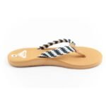 Roxy Porto womens flip-flops, fashionable and comfortable for the beach - Image 5