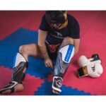 Yakima Sport Pro L 100353 Shin and Foot Protectors - Image 3