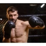10oz Boxing Gloves - Mono - Valor Series - Image 4