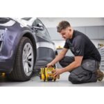 18V Dewalt DCC018N-XJ Cordless Compressor - Image 8
