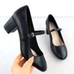Black Sergio Leone PB176 low-heel pumps with strap - Image 2