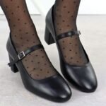 Black Sergio Leone PB176 low-heel pumps with strap - Image 8