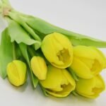 BOUQUET OF 7 YELLOW TULIPS 31 CM LIFE-LIKE SPRING DECORATION - Image 2