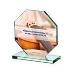 Glass trophy