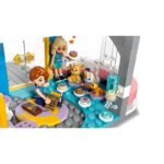 LEGO Friends 42689 - Heartlake Clubhouse - Image 6