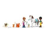 LEGO Friends 42696 Veterinary Clinic - Image 4