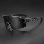 Rockbros Polarized Cycling Glasses with UV Protection and Corrective Insert 14120008006 Gray Lenses - Black - Image 2