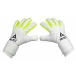 SELECT 88 Kids v26 Goalkeeper Football Gloves - Image 2