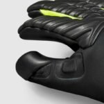 SELECT 90 Flexi Grip v24 Goalkeeper Gloves - Image 3
