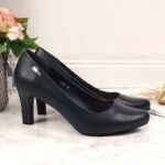 Sergio Leone navy blue block heel pumps - Image 4