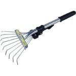 SMALL METAL FAN-SHAPED GARDEN RAKE - Image 8
