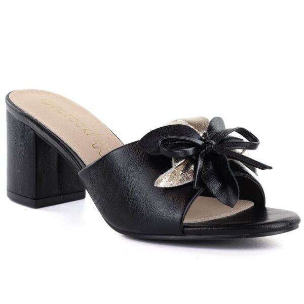 Womens black flower-topped flip-flops Potocki LE20336