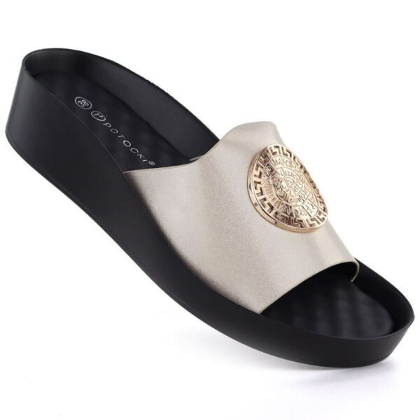 Womens gold platform flip-flops Potocki 43326