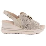 Womens leather sandals on a platform, gold wedge M.Daszyński 25144-4 - Image 2