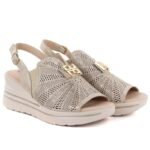 Womens leather sandals on a platform, gold wedge M.Daszyński 25144-4 - Image 3