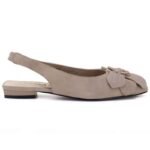 Womens leather sandals with a flower, beige, Vinceza 26-66951 - Image 2