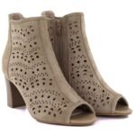 Womens openwork suede high-heeled ankle boots in beige Jezzi ASA283-8 - Image 3